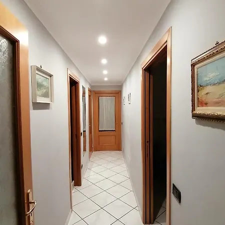 ベッド・アンド・ブレックファスト Eracle 4*