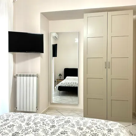 Eracle Bed & Breakfast 4*