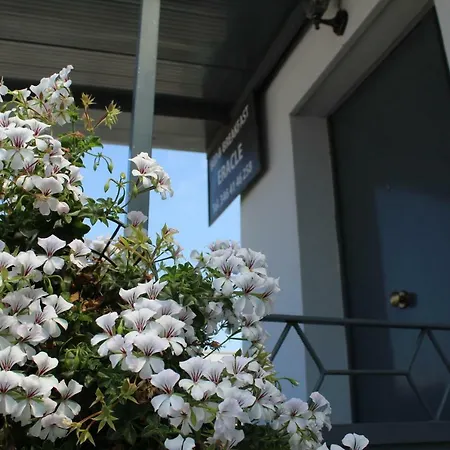 Eracle Bed & Breakfast 3*
